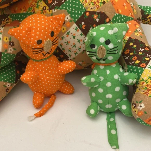 Vintage Handmade Patchwork Cat With Nursing Kittens Plush Stuffed Animal - 15” - Picture 2 of 9